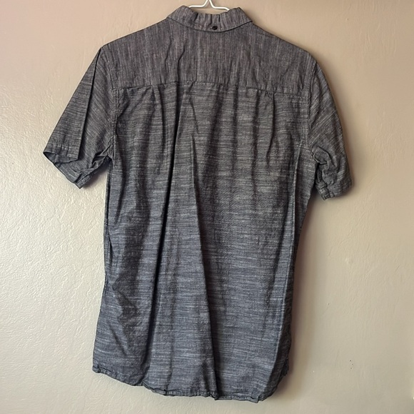 Hurley Man’s Grey Button Down S - Picture 3 of 5
